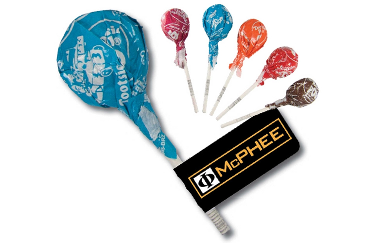 Tootsie Pop w/ Flag Tootsie Pop w/ Flag